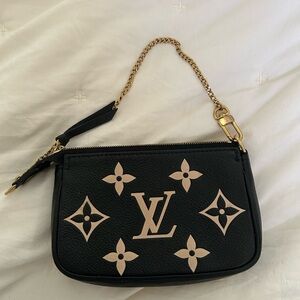Louis Vuitton Pouchette Mini Black and Cream Women's Bag